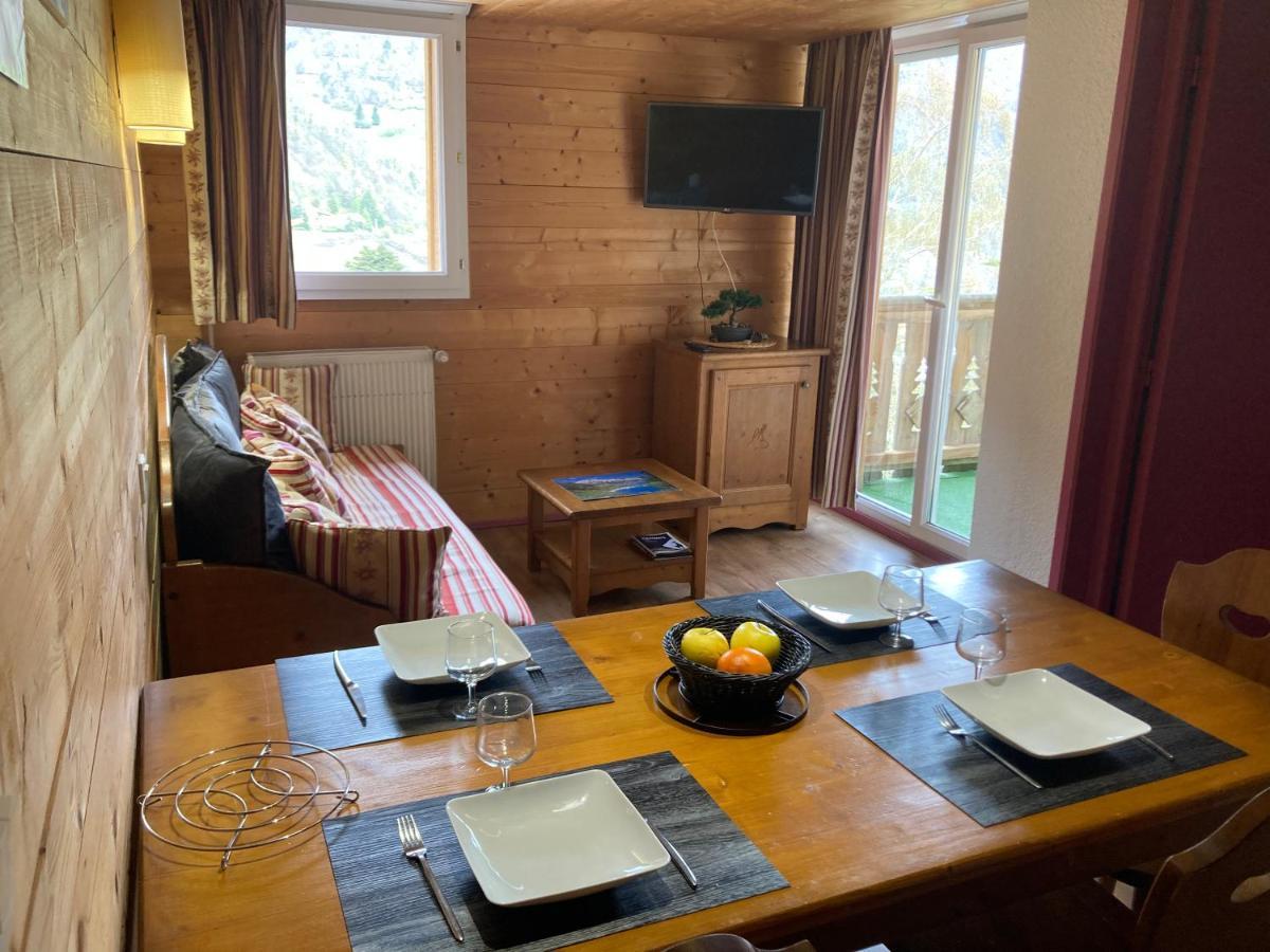 Appartement 4/6 Pers 38M2, Vue Montagne, Piscine Chauffee, 500M Centre Ville Cauterets Ngoại thất bức ảnh